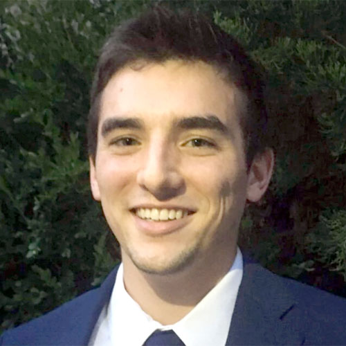 Boost Your USMLE Score with Premier Green Bay Tutor Ian Rumball MD | MedSchoolCoach Local Experts